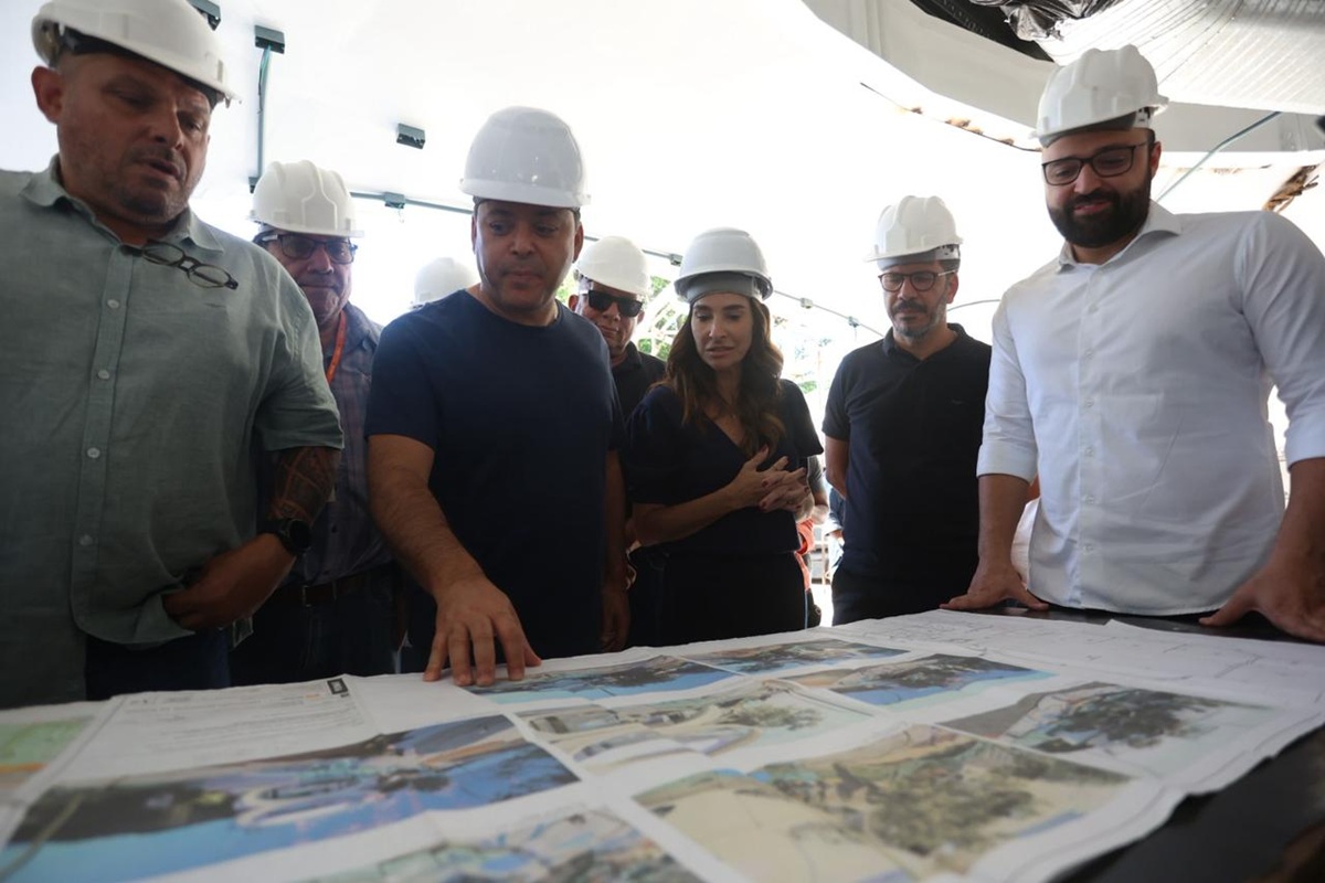 Prefeito Rodrigo Neves visita obra da Plataforma Urbana Digital de Santa Bárbara
