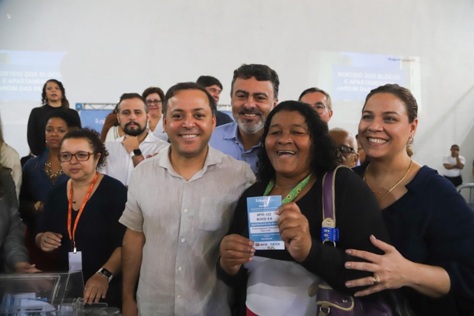 Prefeitura de Niterói sorteia unidades habitacionais do empreendimento Jardim das Paineiras, no Badu